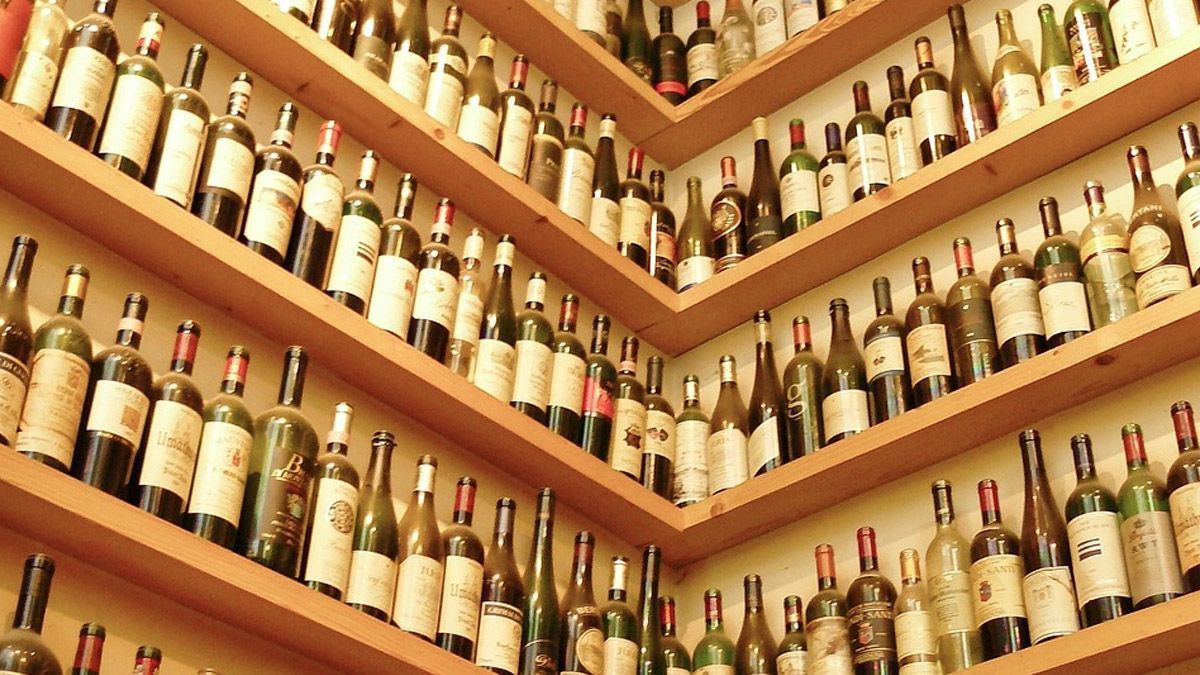 Wine Shops Close in Hyderabad: బోనాల పండుగ సందర్భంగా హైదరాబాద్‌ లో వైన్స్ బంద్.. ఎప్పుడంటే?