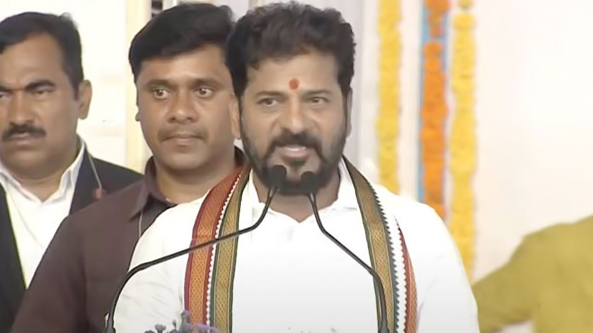 Revanth Reddy AP Tour: ఆంధ్ర‌ప్ర‌దేశ్ లో ప‌ర్య‌టించ‌నున్న తెలంగాణ సీఎం రేవంత్ రెడ్డి, విజ‌య‌వాడ‌లో జ‌రిగే కార్య‌క్ర‌మంలో ష‌ర్మిల‌తో క‌లిసి పాల్గొన‌నున్న రేవంత్