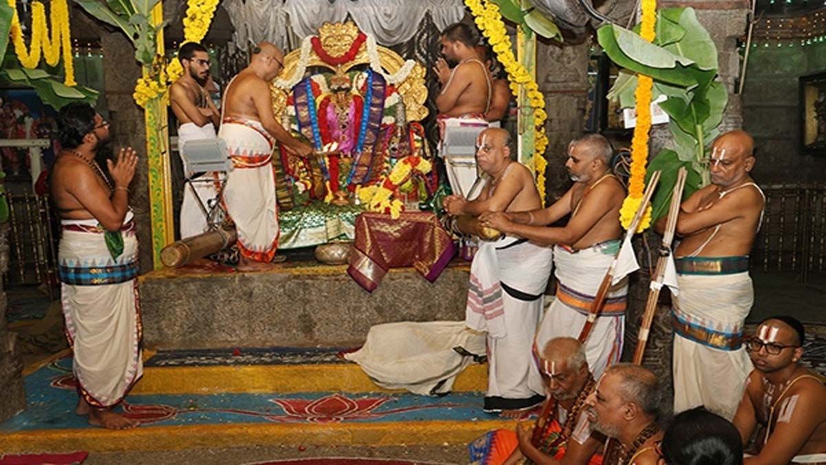 Annivara Asthanam Held at TTD:టీటీడీ ఆలయాల్లో శాస్త్రోక్తంగా ఆణివార ఆస్థానం...పాల్గొన్న పెద్ద జీయర్ స్వామి