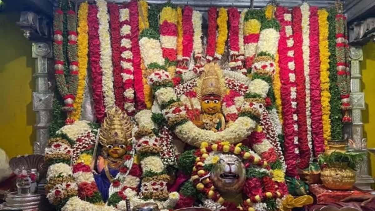 Ujjaini Mahankali Bonalu: ఘనంగా సికింద్రాబాద్‌ ఉజ్జయిని మహంకాళి అమ్మవారి బోనాల జాతర.. తొలి బోనం సమర్పించిన మంత్రి పొన్నం.. అమ్మను దర్శించుకున్న రేవంత్