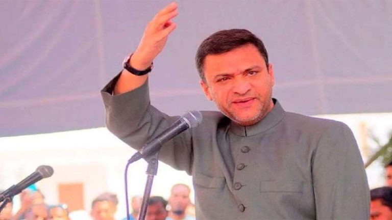 Akbaruddin Owaisi On Hydra: హైడ్రాకు మరోసారి ఎమ్మెల్యే అక్బరుద్దీన్ వార్నింగ్, అవసరమైతే నన్ను కాల్చండి..ఫాతిమా కాలేజీని కూల్చొద్దు...వీడియో వైరల్