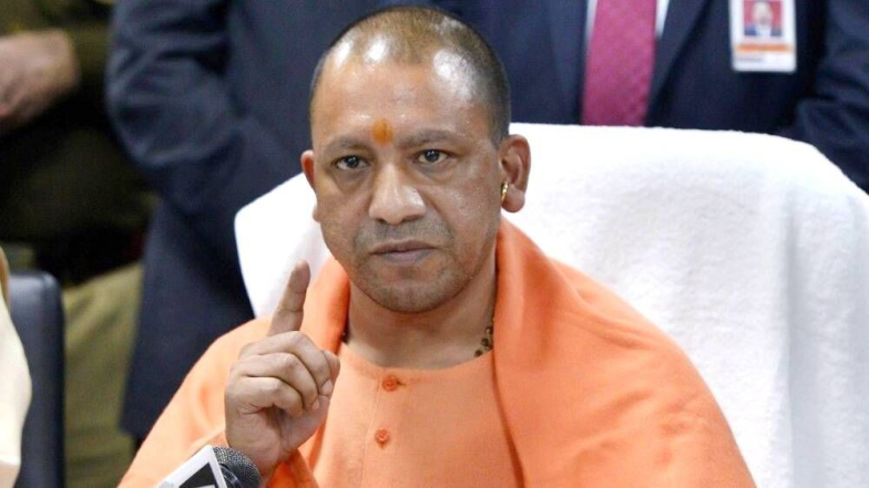 UP Digital Media Policy: ప్ర‌భుత్వానికి వ్య‌తిరేకంగా పోస్టు పెడితే జీవిత‌ఖైదు, అనుకూలంగా ప్ర‌చారం చేస్తే రూ. 8 లక్ష‌లు, సోషల్ మీడియా ఇన్ ఫ్లుయెన్స‌ర్ల‌కు బంపర్ ఆఫ‌ర్
