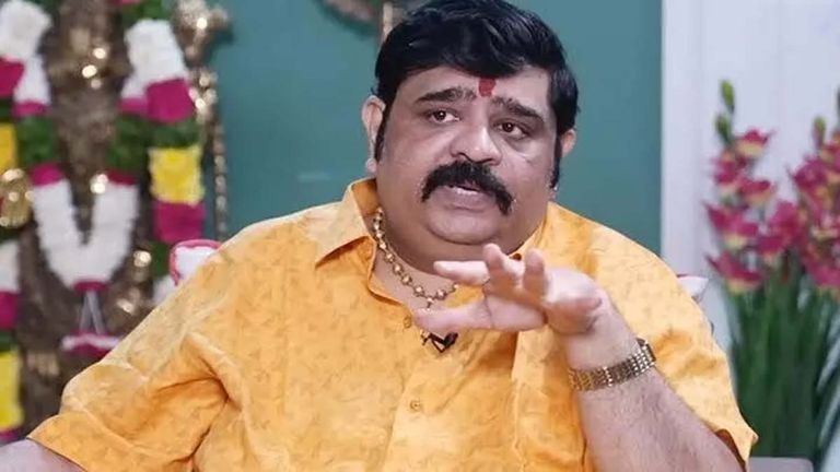 Astrologer Venuswamy: వేణుస్వామికి షాకిచ్చిన నాంపల్లి కోర్టు, వేణుస్వామిపై కేసు నమోదుచేయాలని జూబ్లీహిల్స్ పోలీసులకు ఆదేశాలు