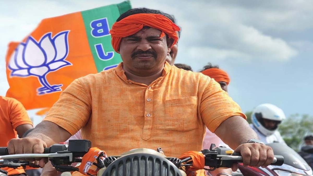 BJP MLA Rajasingh: తన ఇంటివద్ద రెక్కీ నిర్వహించడంపై స్పందించిన బీజేపీ ఎమ్మెల్యే రాజాసింగ్, తన ఫోటోలు ముంబైకి పంపినట్లు వెల్లడి, ఇద్దరిని పట్టుకున్న స్థానికులు