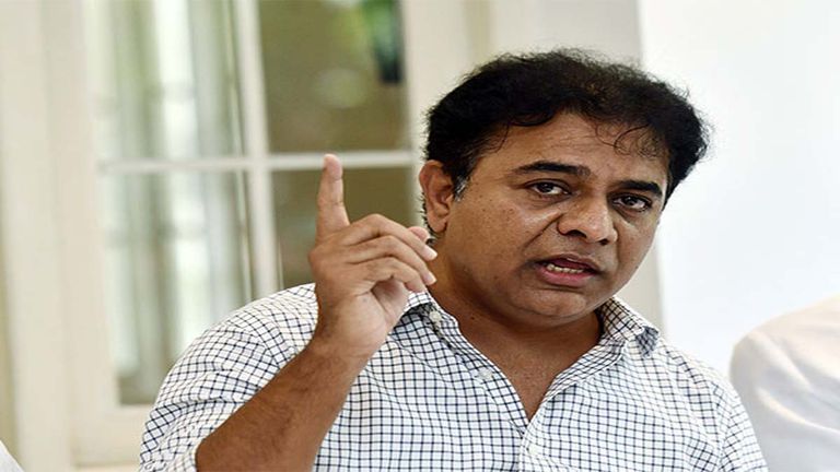 KTR On Konda Surekha Comments: ముఖ్యమంత్రి రేవంత్‌ రెడ్డిపై పరువు నష్టం దావా వేస్తా, తప్పు చేయనప్పుడు ఎవరికి భయపడమన్న కేటీఆర్