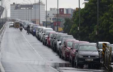 Chennai Rains: భారీ వర్షాలు, నీటి ప్రవాహం కారణంగా ఫ్లై ఓవర్లలో నిలిచిపోయిన వాహనాలు, కిలోమీటర్ల మేర పార్కింగ్‌లను తలపిస్తున్న ఫ్లైఓవర్లు..వీడియో