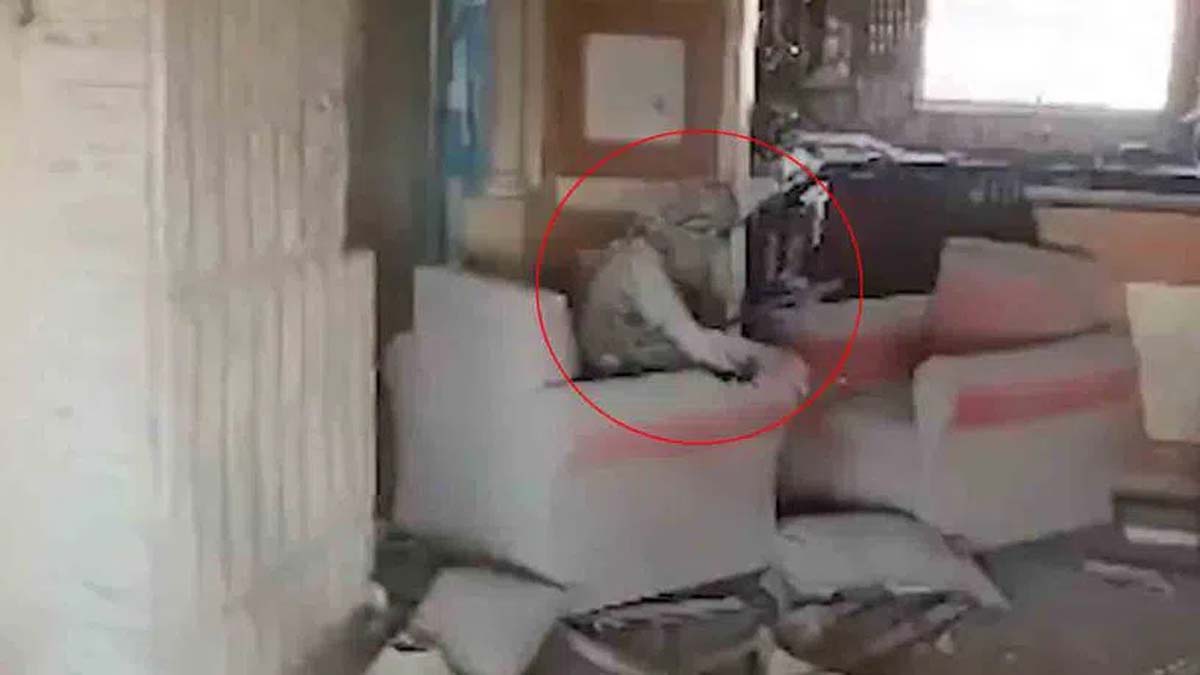 Drone Footage Of Hamas Chief Yahya Sinwar: హమాస్‌కు భారీ షాక్, ఇజ్రాయెల్ దాడిలో హమాస్ చీఫ్ యహ్వా సిన్వార్ మృతి, వైరల్‌గా మారిన డ్రోన్ వీడియో