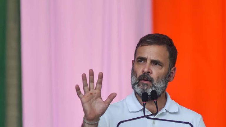 Pune Court Summons To Rahul Gandhi: కాంగ్రెస్ అగ్రనేత రాహుల్ గాంధీకి షాక్, పరువు నష్టం కేసులో సమన్లు జారీ చేసిన పుణె ప్రత్యేక కోర్టు, విచారణకు హాజరుకావాలని ఆదేశం