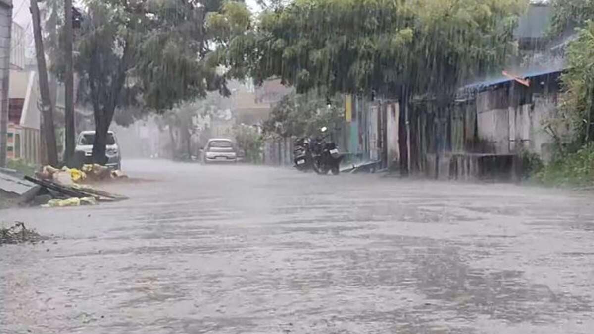 India's Weather Paradox: ఒక రాష్ట్రంలో వరదలు.. మరో రాష్ట్రంలో కరువు.. భారత్‌లో ఈ పరిస్థితి ఎందుకు?