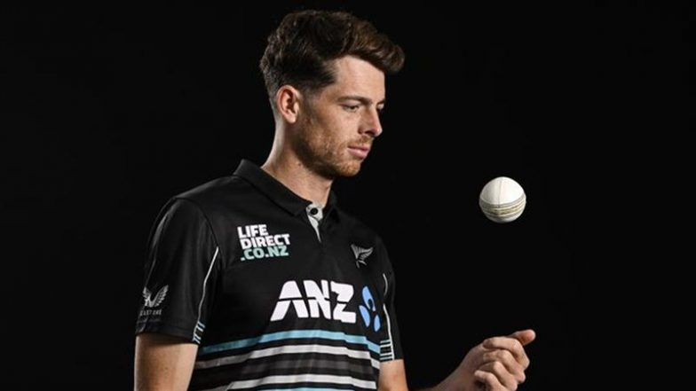 Mitchell Santner: న్యూజీలాండ్ స్టార్ ఆల్ రౌండర్ మిచెల్ సాంట్నర్‌ను రూ. 2 కోట్లకు కొనుగోలు చేసిన ముంబై ఇండియన్స్‌