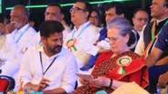 Revanth Reddy on Sonia Gandhi: వీడియో ఇదిగో, సోనియా గాంధీ కాళ్ళు కడిగి ఆ నీళ్లు నెత్తిన చల్లుకున్నా తక్కువే, సీఎం రేవంత్ రెడ్డి సంచలన వ్యాఖ్యలు