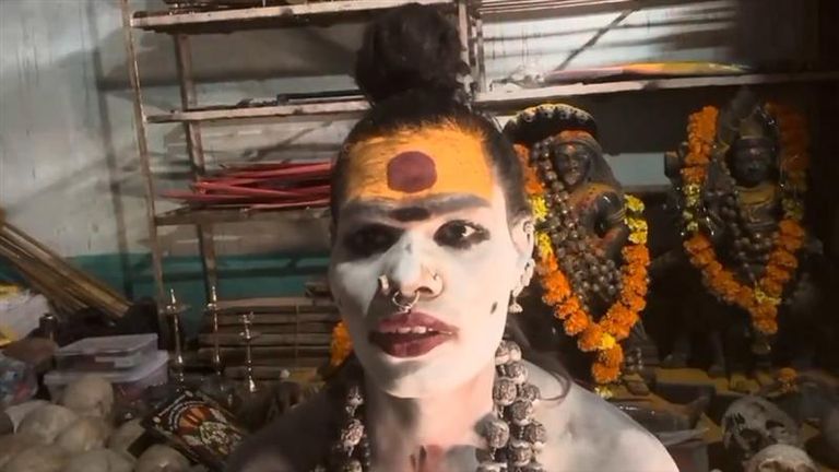 Lady Aghori: వీడియో ఇదిగో, మత విద్వేషాలను రెచ్చగొడుతున్న లేడీ అఘోరి, ముస్లింలు, క్రైస్తవులు ఈ దేశం వదిలి పారిపోవాలని బెదిరింపులు