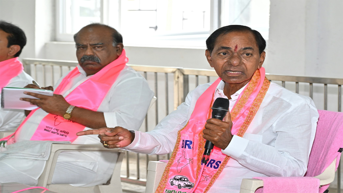 KCR on Telangana Thalli Statue: తెలంగాణ త‌ల్లి విగ్ర‌హంపై కేసీఆర్ స్పంద‌న ఇదే! రేవంత్ స‌ర్కారు తీరుపై ఫిబ్ర‌వ‌రిలో భారీ బ‌హిరంగ స‌భ‌