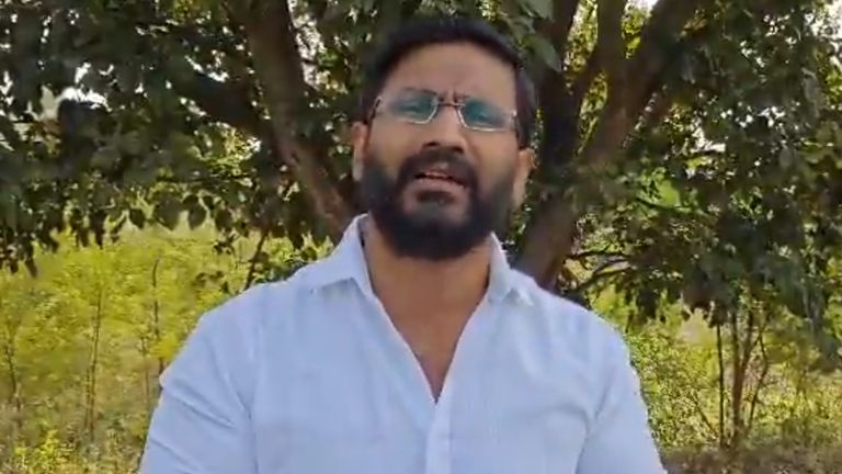 MLC Balmoor Venkat On Allu Arjun: తెలుగు వాడి సత్తా చాటడం అంటే ప్రాణాలు పోయినా పట్టించుకోకపోవడమా?, అల్లు అర్జున్ తన మాటలను వెనక్కి తీసుకోవాలని మండిపడ్డ ఎమ్మెల్సీ బల్మూరి వెంకట్