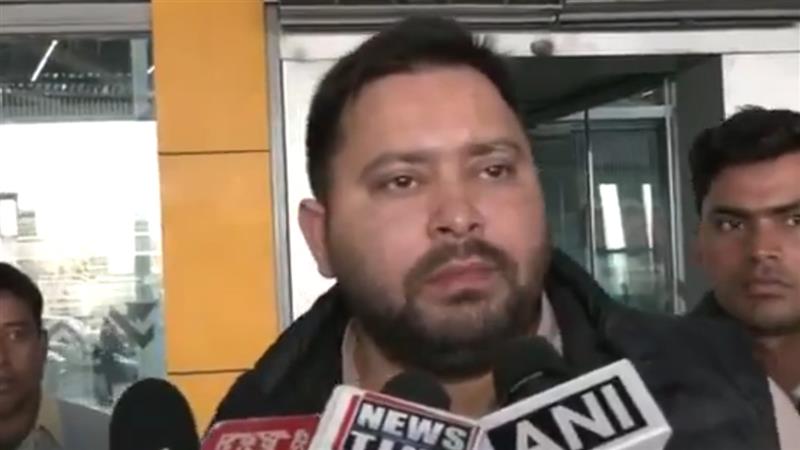 RJD leader Tejashwi Yadav: బెంగాల్ సీఎం మమతా బెనర్జీ వ్యాఖ్యలపై స్పందించిన ఆర్జేడీ తేజస్వి యాదవ్, సమిష్టిగా నిర్ణయం తీసుకుంటాం అని తెలిపిన ఆర్జేడీ నేత