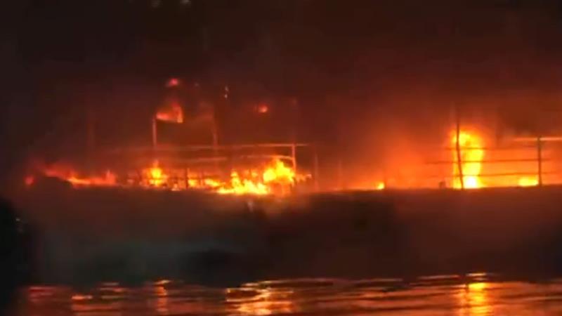 Fire Accident In Hussian Sagar: హుస్సేన్ సాగర్‌లో భారీ అగ్నిప్రమాదం, మంటల్లో రెండు బోట్లు, ప్రమాద సమయంలో బోట్స్‌లో 15 మంది