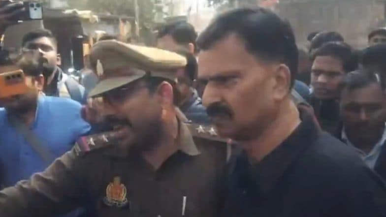 MP Rakesh Rathore Arrested: వీడియో ఇదిగో, మహిళపై నాలుగేళ్లుగా కాంగ్రెస్ ఎంపీ అత్యాచారం, రాకేశ్‌ రాథోడ్‌‌ని అరెస్ట్ చేసిన పోలీసులు, బెయిల్‌ ఇచ్చేందుకు నిరాకరించిన అలహాబాద్‌ హైకోర్టు