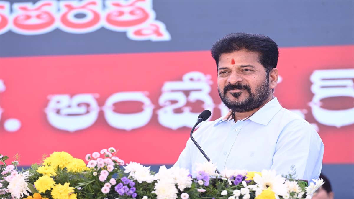 CM Revanth Reddy On Osmania University: 100 ఏళ్ల ఓయూ చరిత్రలో ఎస్సీ సామాజిక వర్గానికి చెందిన వీసీని నియమించాం..వర్సిటీల్లో ప్రొఫెసర్ల పదవీ విరమణ వయస్సును 65 ఏళ్లకు పెంచుతామన్న సీఎం రేవంత్ రెడ్డి