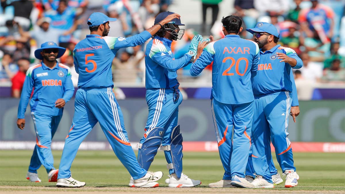 India vs Bangladesh LIVE Score: అక్షర్ పటేల్ హ్యాట్రిక్ మిస్... చేజేతులారా క్యాచ్ వదిలేసిన రోహిత్..  నిరాశలో భారత బౌలర్