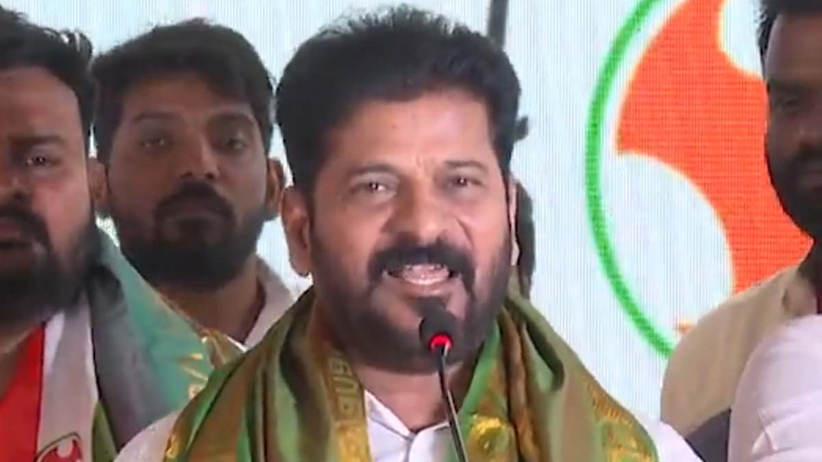 CM Revanth Reddy: డబ్బులతో రాజకీయాల్లో విజయం సాధించలేం.. కష్టపడితే తప్పకుండా ఫలితం ఉంటుందన్న సీఎం రేవంత్ రెడ్డి, లిక్కర్ స్కాంపై కీలక కామెంట్