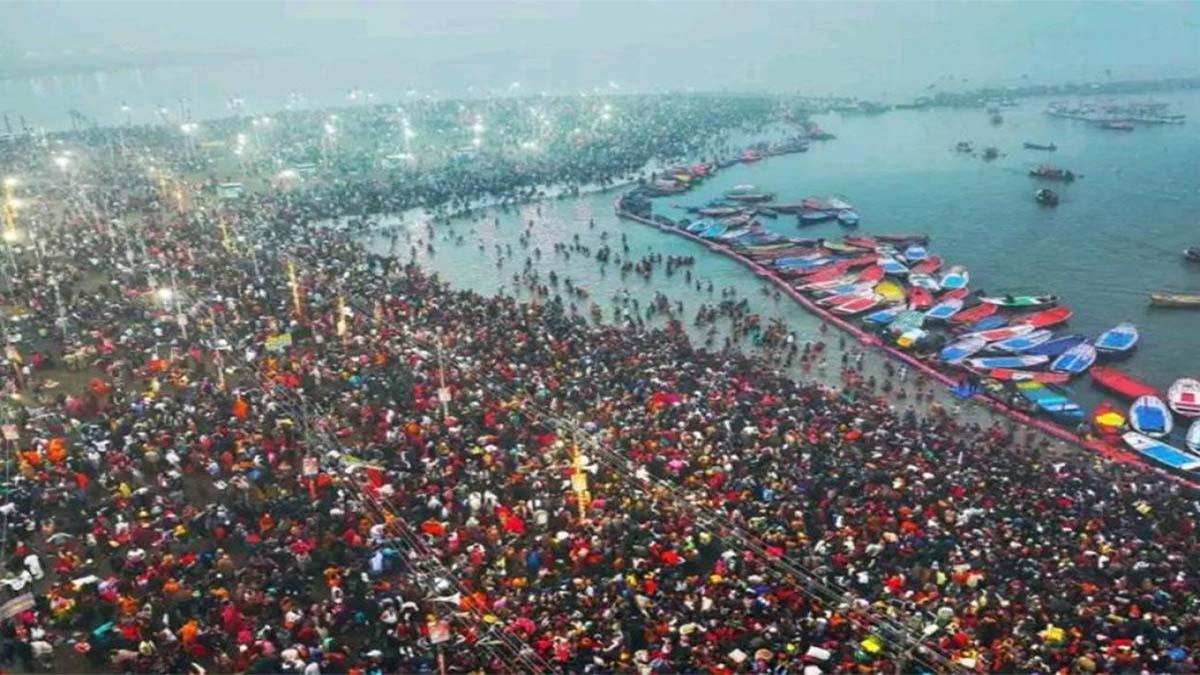 Fake News On Maha Kumbh Mela: మహాకుంభ మేళాపై తప్పుడు ప్రచారం..53 సోషల్ మీడియా అకౌంట్స్‌పై యూపీ ప్రభుత్వం చర్యలు, మత ఘర్షణలు చెలరేగే విధంగా పోస్టులు పెట్టినట్లు సమాచారం