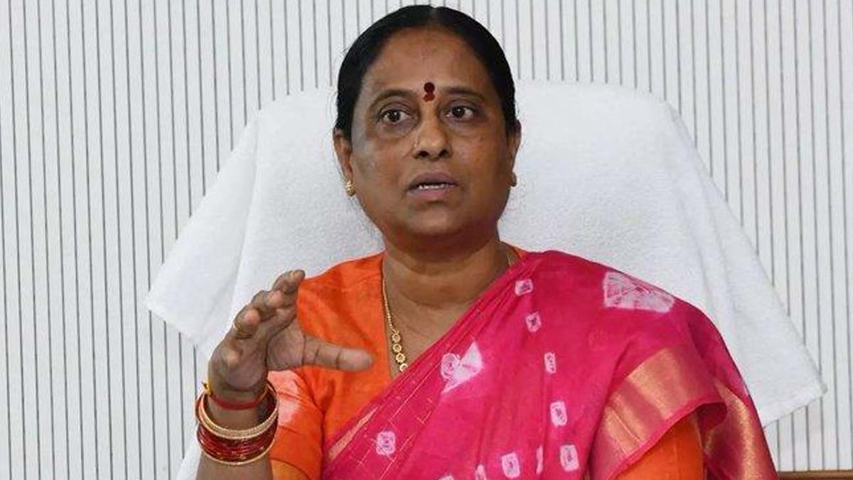 Minister Konda Surekha: ఆప్ ఓటమిపై మంత్రి కొండా సురేఖ.. లిక్కర్ స్కాం కేజ్రీవాల్‌ను దెబ్బతీసిందని కామెంట్, కాంగ్రెస్ ఎప్పుడూ ప్రజల పక్షమేనని వెల్లడి