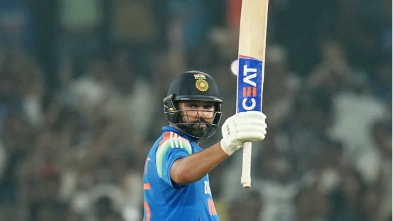 Rohit Sharma: సచిన్ రికార్డు బద్దలు కొట్టిన రోహిత్ శర్మ, వన్డేల్లో అత్యంతవేగంగా 11000 పరుగుల మైలు రాయిని అందుకున్న రెండో క్రికెటర్‌గా రికార్డు