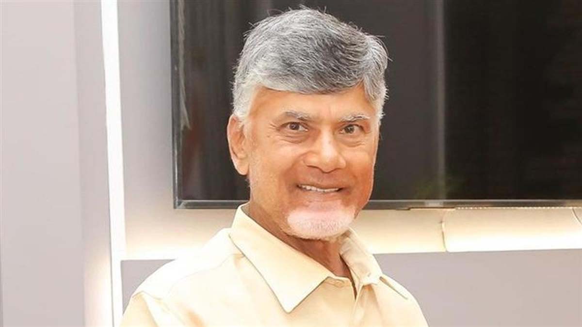 Chandrababu Delhi Tour Update: ఢిల్లీకి ఏపీ సీఎం చంద్రబాబు.. ప్రధానమంత్రి నరేంద్రమోదీతో భేటీ, దగ్గుబాటి పుస్తకావిష్కరణ కార్యక్రమంలో పాల్గొననున్న టీడీపీ అధినేత