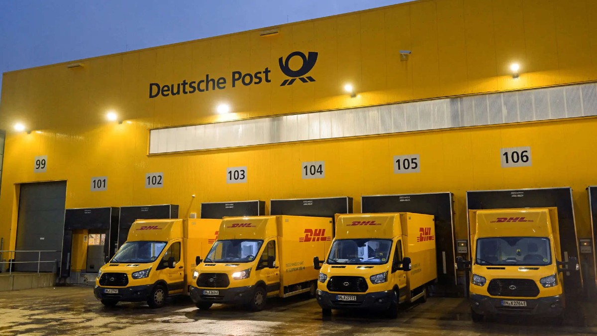 DHL Layoffs: ఆగని లేఆప్స్, 8 వేల మందిని ఇంటికి సాగనంపుతున్న ప్రముఖ లాజిస్టిక్స్ కంపెనీ డీహెచ్ఎల్, వెంటాడుతున్న ఆర్థిక మాంద్య భయాలు