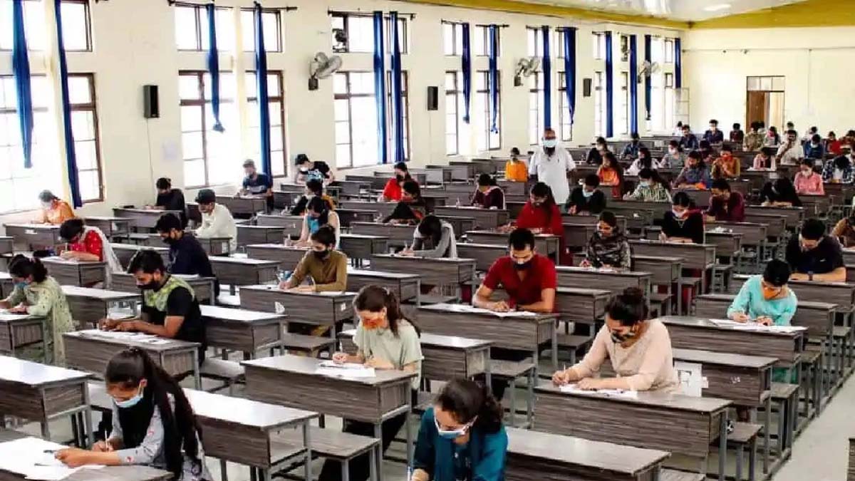 Telangana Inter Exams: నేటి నుండి తెలంగాణ ఇంటర్ పరీక్షలు.. హాజరుకానున్న 9.96 లక్షల మంది విద్యార్థులు, సీసీ కెమెరాల ద్వారా పర్యవేక్షణ