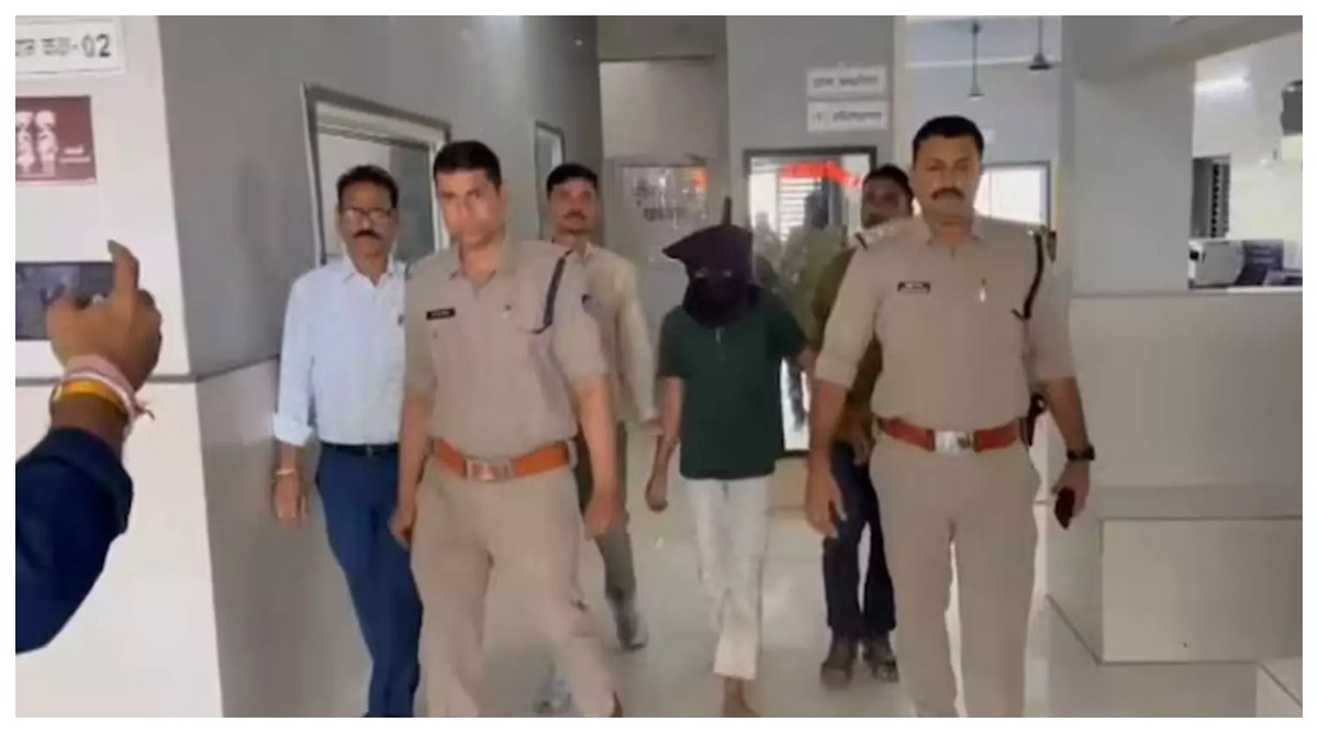 Madhya Pradesh Horror: షాకింగ్ వీడియో ఇదిగో, మృతదేహాన్ని కూడా వదలని కామాంధుడు, మార్చురీలోనే మహిళ మృతదేహంపై లైంగిక దాడి, నిందితుడు అరెస్ట్