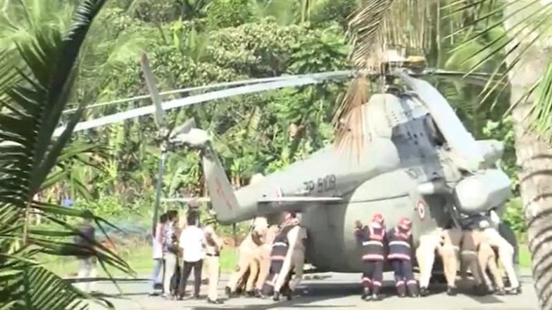 Droupadi Murmu Helipad Mishap in Kerala: రాష్ట్రపతి ద్రౌపది ముర్ముకు తృటిలో తప్పిన ప్రమాదం, ల్యాండ్ అయిన హెలిప్యాడ్ కుంగడంతో ఒక పక్కకు ఒరిగిన హెలికాప్టర్, వీడియో ఇదిగో..