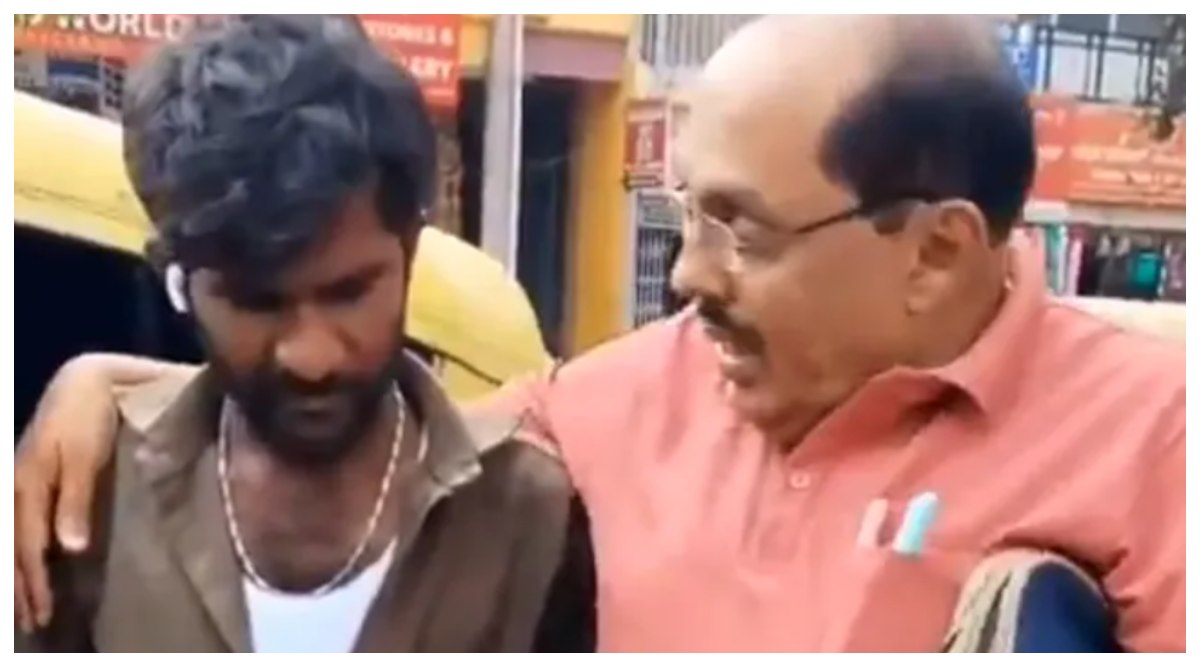 Bengaluru: వీడియో ఇదిగో, బ్యాగు నిండా డబ్బు.. ఆటోలో మరచిపోయిన ప్రయాణికుడు, నిజాయితీగా ఆ డబ్బును మరచిపోయిన వ్యక్తికి అందజేసిన ఆటో డ్రైవర్‌, సోషల్ మీడియాలో ప్రశంసల వెల్లువ