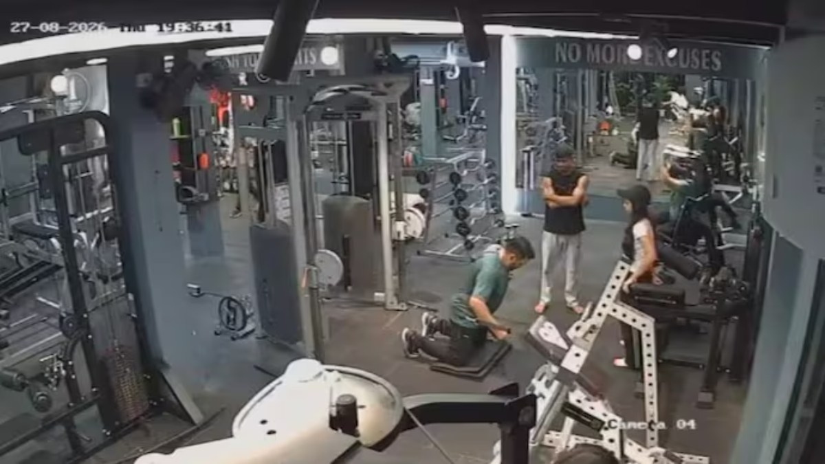 Gym Tragedy in Assam: వీడియో ఇదిగో.. జిమ్‌లో వర్కవుట్ చేస్తుండగా ఒక్కసారిగా గుండెపోటు.. కుప్పకూలి నగావ్ మెడికల్ కాలేజ్ ప్రొఫెసర్ మృతి..