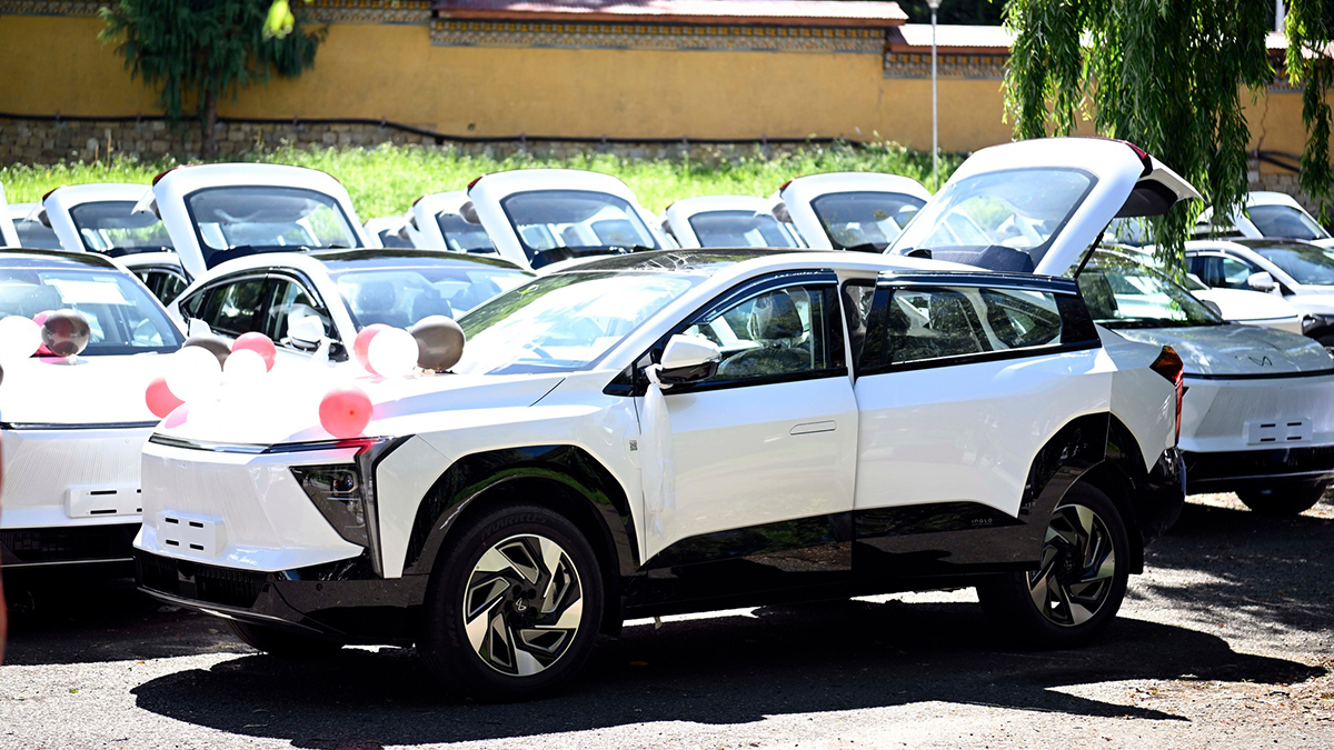 Mahindra Electric Vehicles 1