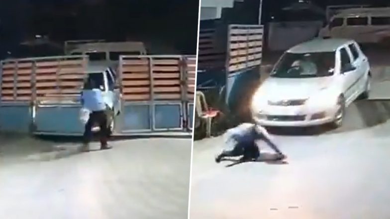 Bengaluru: షాకింగ్ వీడియో ఇదిగో.. తృటిలో కారు ప్రమాదం నుంచి తప్పించుకున్న సెక్యూరిటీ గార్డ్..  బెంగళూరులో అర్ధరాత్రి అపార్ట్‌మెంట్ గేట్‌ను ఢీకొట్టిన కారు..