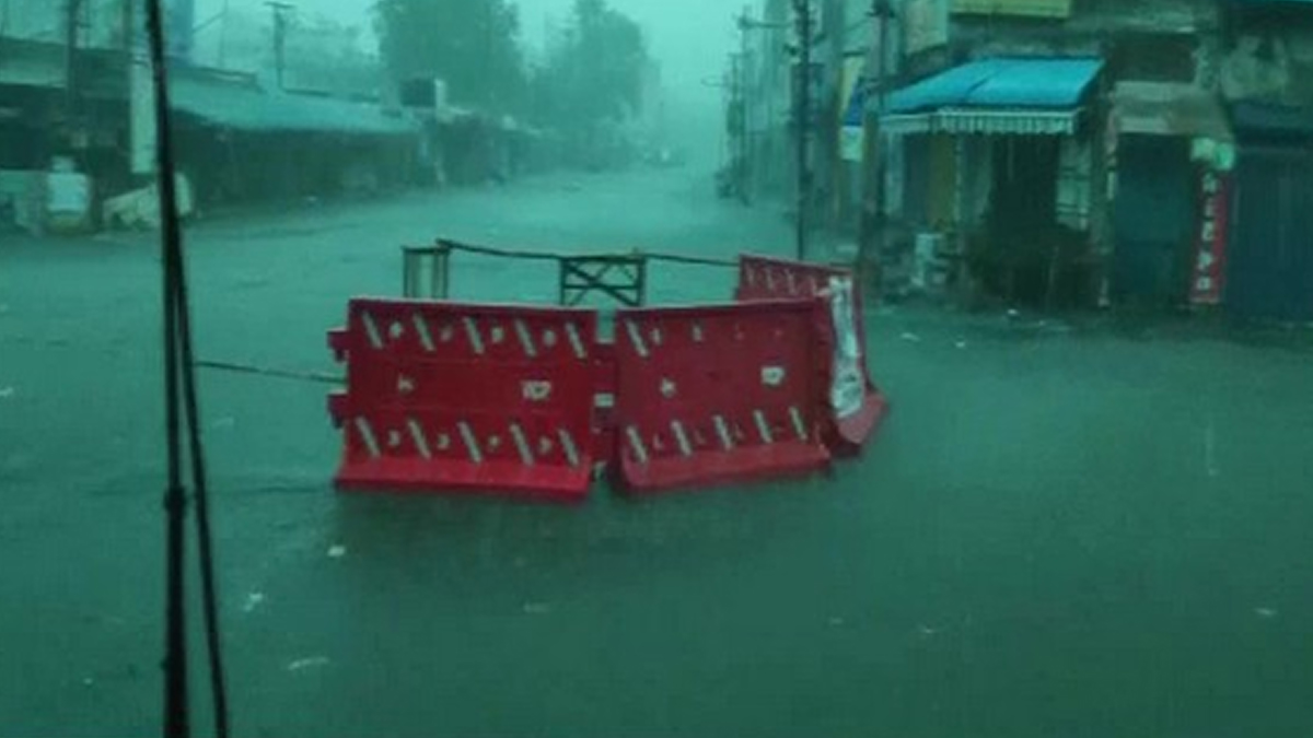 Weather Visakhapatnam:  విశాఖపట్నంలో భారీ వర్షాలు, ఉరుములతో కూడిన తుఫాను, వాతావరణ శాఖ హెచ్చరిక