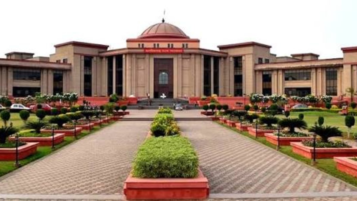Divorce Case: నల్లగా, లావుగా ఉన్నావంటూ భార్య వ్యాఖ్యలు.. విడాకులు కోరిన భర్తకు ఛత్తీస్‌గఢ్ హైకోర్టు షాక్