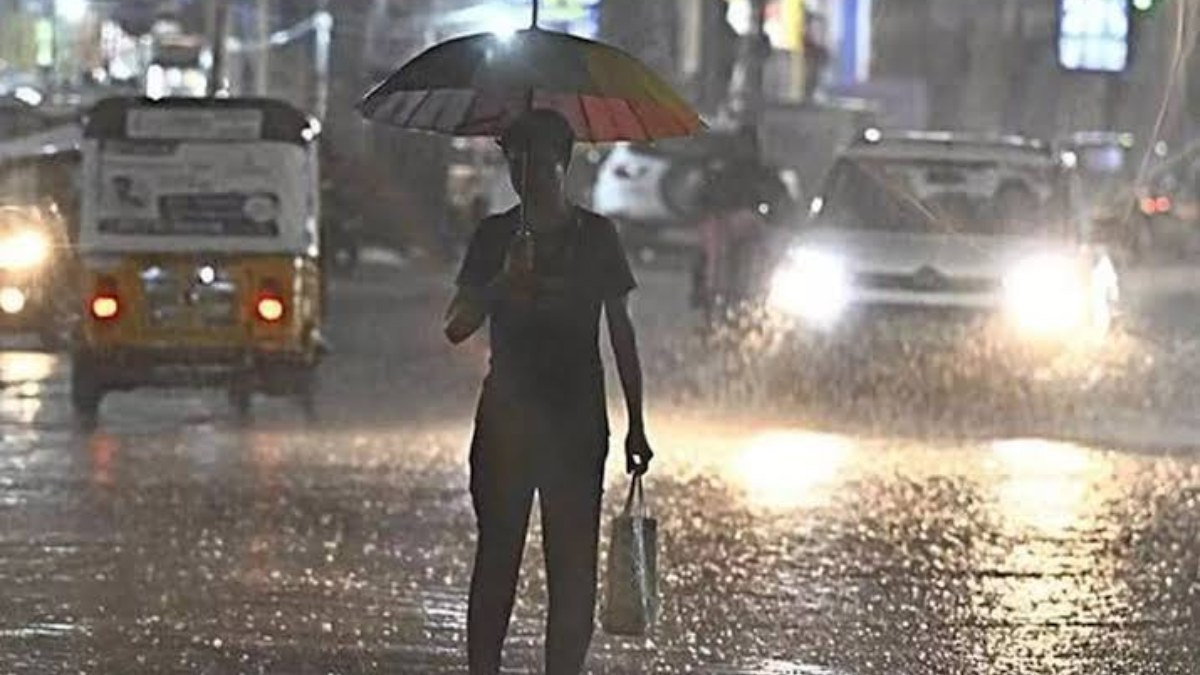 AP Rain Alert: ఏపీ ప్రజలకు అక్టోబర్ 19 వరకు అలర్ట్.. పలు జిల్లాల్లో ఉరుములు, మెరుపులతో కూడిన వర్షాలు