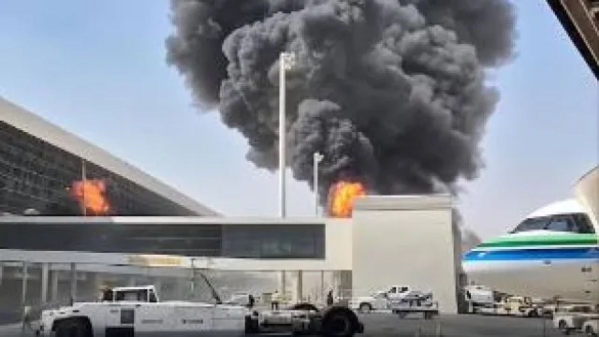 Saudi Arabia Attacks: సౌదీ అరేబియాపై హౌతీల దాడులు.. అమెరికా ఎంట్రీతో మళ్లీ ఆందోళనకర పరిస్థితులు.. ప్రపంచ వ్యాప్తంగా మళ్లీ పెను సంక్షోభం తప్పదా..