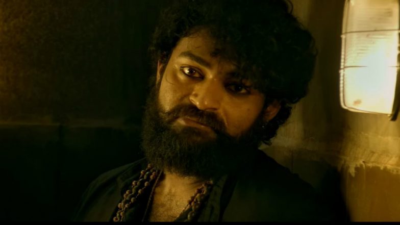 Valmiki: పెద్దోళ్ల్ చెప్పిర్రు.. ఏం చెప్పిర్రు? ఆల్ట్రా మాస్ 'వాల్మీకీ' టీజర్ చూస్తే తెలుస్తుంది. ఎంతటి విలన్స్ అయినా బెదిరిపోయేంతలా ఉన్న వరుణ్ తేజ్ లుక్! Valmiki: పెద్దోళ్ల్ చెప్పిర్రు.. ఏం చెప్పిర్రు? ఆల్ట్రా మాస్ 'వాల్మీకీ' టీజర్ చూస్తే తెలుస్తుంది. ఎంతటి విలన్స్ అయినా బెదిరిపోయేంతలా ఉన్న వరుణ్ తేజ్ లుక్!