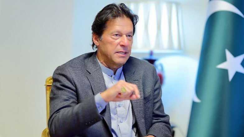 Pakistan PM Imran Khan: వాళ్ల పొట్టి దుస్తులు వల్లే మగాళ్లలో కోరికలు పెరిగిపోతున్నాయి, అందుకే అత్యాచారాలు ఎక్కువవుతున్నాయి, సంచలన వ్యాఖ్యలు చేసిన పాక్ ప్రధాని ఇమ్రాన్ ఖాన్