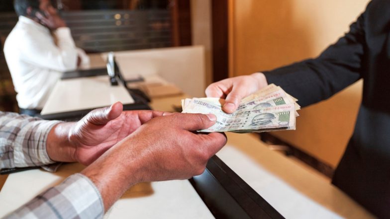 Loan Mela: నేటి నుంచి వివిధ బ్యాంకుల్లో 'రుణ మేళా', పండగల దృష్ట్యా లోన్లు అందించేందుకు సిద్ధమైన వివిధ బ్యాంకులు, ఎలాంటి ఆలస్యం లేకుండా అక్కడికక్కడే లోన్లు మంజూరు Loan Mela: నేటి నుంచి వివిధ బ్యాంకుల్లో 'రుణ మేళా', పండగల దృష్ట్యా లోన్లు అందించేందుకు సిద్ధమైన వివిధ బ్యాంకులు, ఎలాంటి ఆలస్యం లేకుండా అక్కడికక్కడే లోన్లు మంజూరు