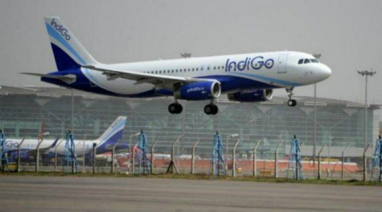 Indigo: ఢిల్లీ విమానాశ్రయంలో భారీగా పెరిగిన రద్దీ, ప్రయాణికులు కనీసం 5 గంటల ముందుగా ఎయిర్‌పోర్ట్‌కు చేరుకోవాలని అడ్వైజరీ జారీ చేసిన ఇండిగో