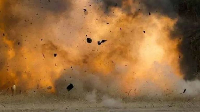 Bomb Blast in Afghanistan: రష్యా ఎంబసీ సమీపంలో భారీ బాంబు పేలుడు, ఇద్దరు ఉద్యోగులతో సహా 25 మంది మృతి, కాబూల్‌లోని రష్యా రాయబార కార్యాలయం సమీపంలో ఘటన