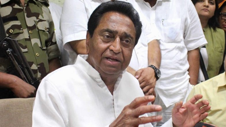 MP Cops Beating Boy: బాలుడిపై చెప్పులతో, కర్రలతో దాడిచేసిన పోలీసులు, నొప్పి తట్టుకోలేక ఏడుస్తున్నా కనికరం చూపలేదు, సామాజిక మాధ్యమాల్లో వైరల్ అవుతున్న వీడియో,తక్షణ చర్యలకు ఆదేశించిన మధ్యప్రదేశ్ సీఎం కమల్ నాథ్ MP Cops Beating Boy: బాలుడిపై చెప్పులతో, కర్రలతో దాడిచేసిన పోలీసులు, నొప్పి తట్టుకోలేక ఏడుస్తున్నా కనికరం చూపలేదు, సామాజిక మాధ్యమాల్లో వైరల్ అవుతున్న వీడియో,తక్షణ చర్యలకు ఆదేశించిన మధ్యప్రదేశ్ సీఎం కమల్ నాథ్