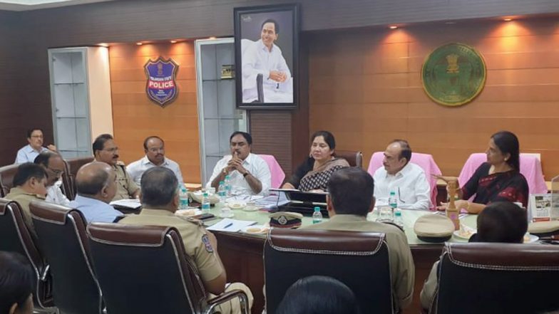 Zero FIR in Telangana: ఇకపై తెలంగాణ రాష్ట్రవ్యాప్తంగా జీరో ఎఫ్ఐఆర్, పోలీస్ స్టేషన్ పరిధితో సంబంధం లేకుండా ఫాస్ట్ట్రాక్ ఇన్వెస్టిగేషన్, దిశ ఘటన నేపథ్యంలో సమూల సంస్కరణలు Zero FIR in Telangana: ఇకపై తెలంగాణ రాష్ట్రవ్యాప్తంగా జీరో ఎఫ్ఐఆర్, పోలీస్ స్టేషన్ పరిధితో సంబంధం లేకుండా ఫాస్ట్ట్రాక్ ఇన్వెస్టిగేషన్, దిశ ఘటన నేపథ్యంలో సమూల సంస్కరణలు