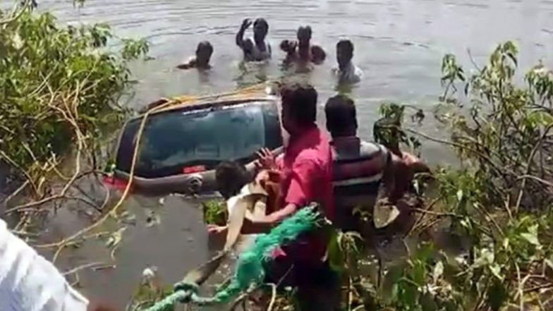 Ramannapet Car Accident: తెలంగాణాలో ఏంటీ వరుస కారు ప్రమాదాలు, మరో ముగ్గురు జలసమాధి, మృతదేహాలను వెలికి తీసిన పోలీసులు, కేసు నమోదు