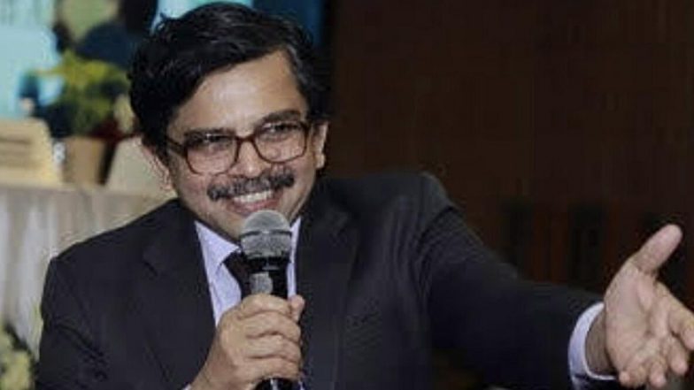 S.Muralidhar: ఢిల్లీ అల్లర్లు..అర్థరాత్రి విచారణ చేసిన న్యాయమూర్తి బదిలీ, పంజాబ్-హరియాణా హైకోర్టుకు బదిలీ అయిన ఢిల్లీ హైకోర్టు ప్రధాన న్యాయమూర్తి ఎస్ మురళీధర్, తక్షణమే అమల్లోకి ఉత్తర్వులు S.Muralidhar: ఢిల్లీ అల్లర్లు..అర్థరాత్రి విచారణ చేసిన న్యాయమూర్తి బదిలీ, పంజాబ్-హరియాణా హైకోర్టుకు బదిలీ అయిన ఢిల్లీ హైకోర్టు ప్రధాన న్యాయమూర్తి ఎస్ మురళీధర్, తక్షణమే అమల్లోకి ఉత్తర్వులు