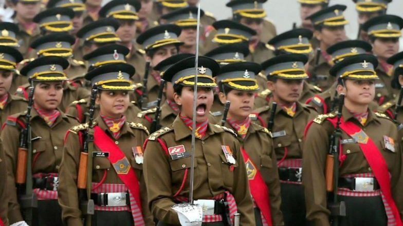 Women In Armed Forces: సుప్రీంకోర్టు చారిత్రాత్మక తీర్పు, ఆర్మీలో మహిళలకు శాశ్వత కమిషన్ హోదా ఇవ్వాల్సిందే, మహిళా అధికారులందరికీ మూడు నెలల్లోగా హోదా మంజూరు చేయాలని కేంద్రానికి ఆదేశాలు Women In Armed Forces: సుప్రీంకోర్టు చారిత్రాత్మక తీర్పు, ఆర్మీలో మహిళలకు శాశ్వత కమిషన్ హోదా ఇవ్వాల్సిందే, మహిళా అధికారులందరికీ మూడు నెలల్లోగా హోదా మంజూరు చేయాలని కేంద్రానికి ఆదేశాలు